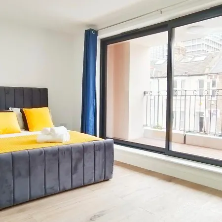 Luxurious And Modern 3B3B Apartment In Hammersmith London Exterior photo