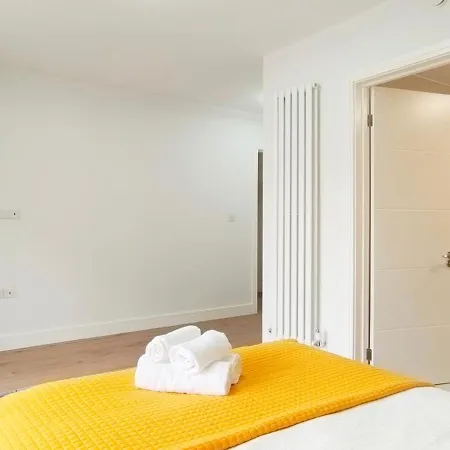 Luxurious And Modern 3B3B Apartment In Hammersmith London Exterior photo
