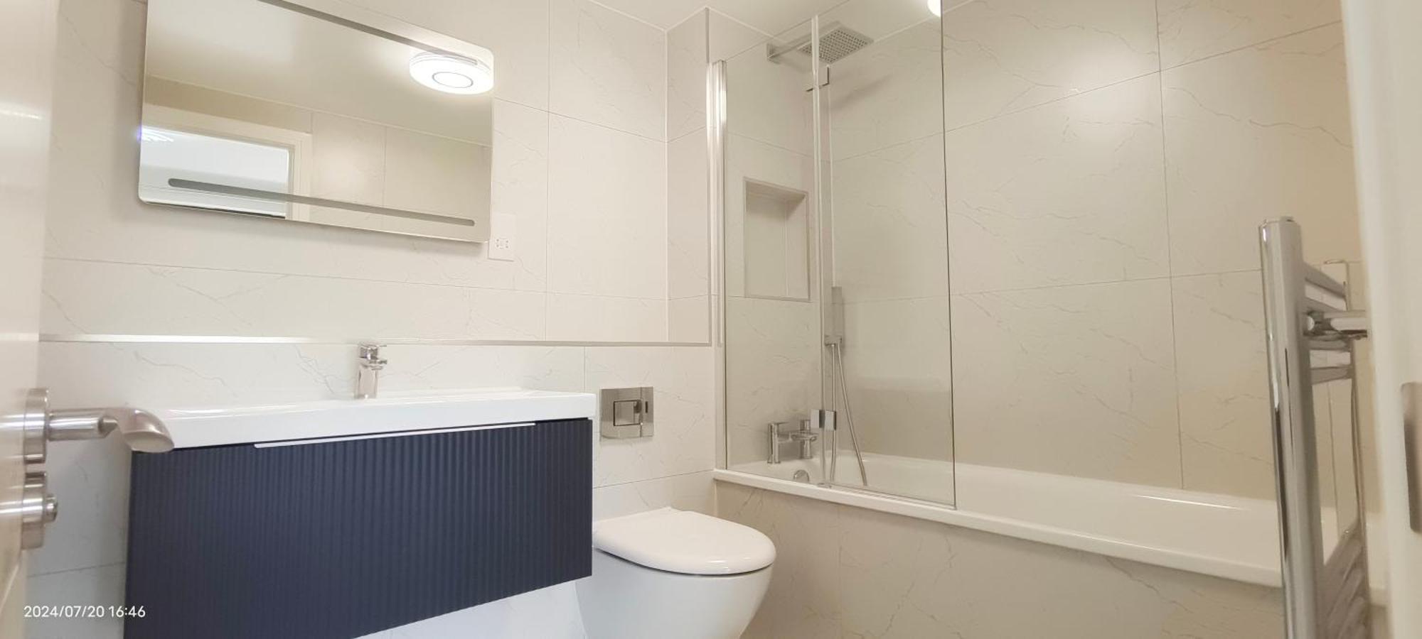 Luxurious And Modern 3b3b In Hammersmith Londra